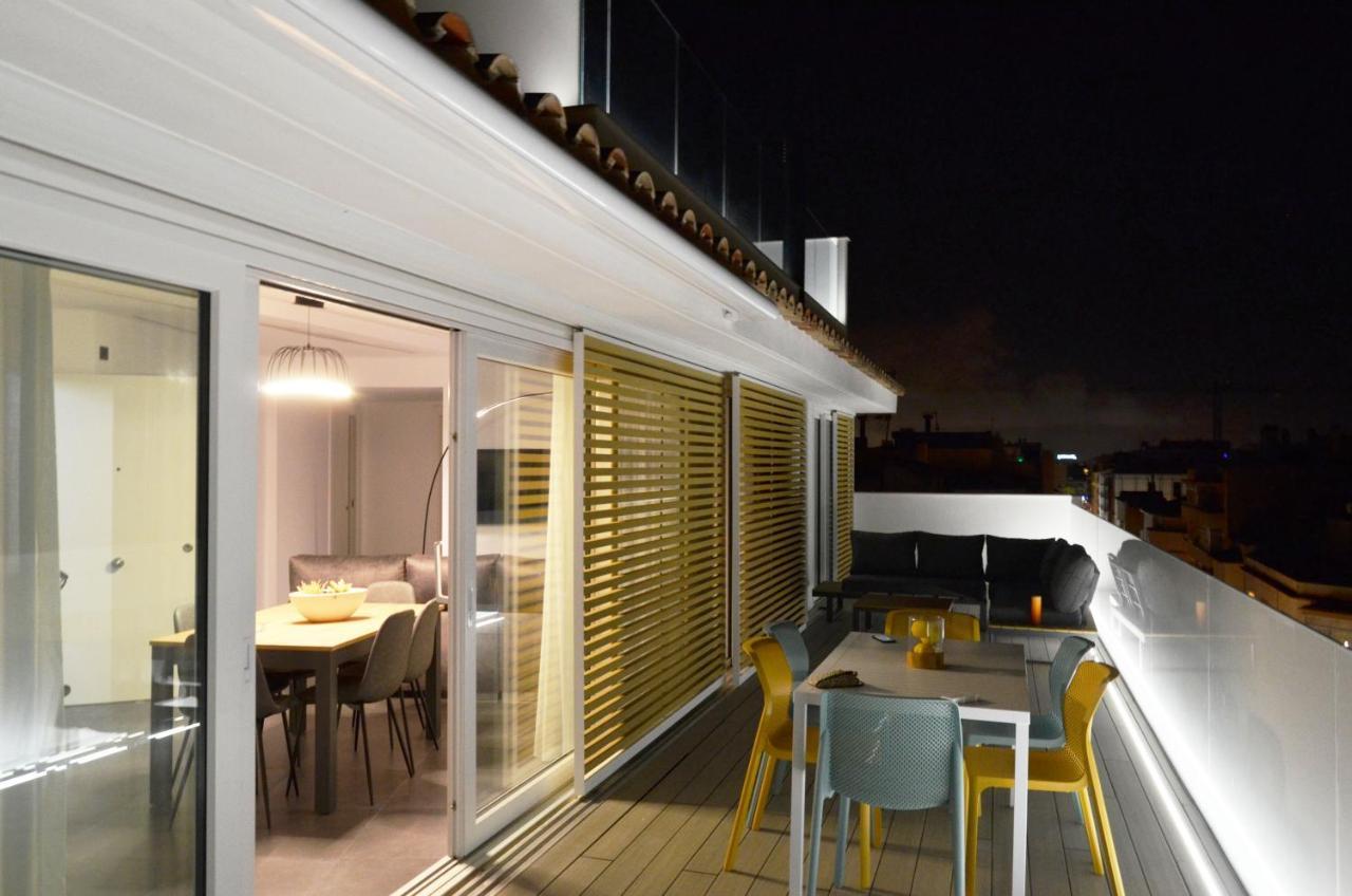 Suites Port Cambrils Exterior photo