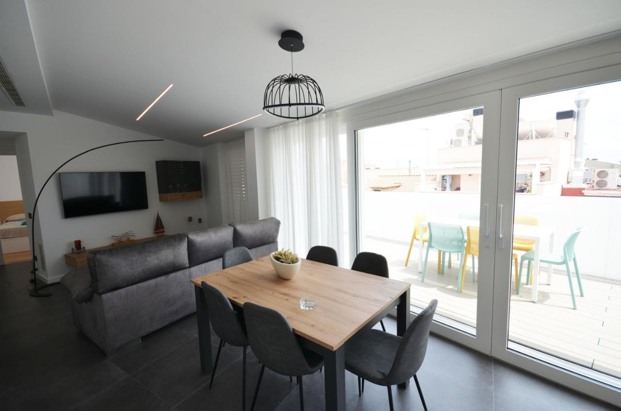 Suites Port Cambrils Exterior photo